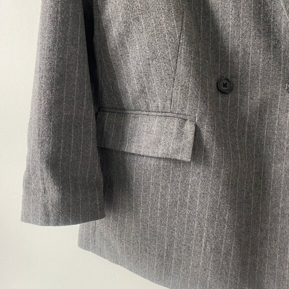 Reitmans Grey Pinstripe Blazer - Picture 4 of 10
